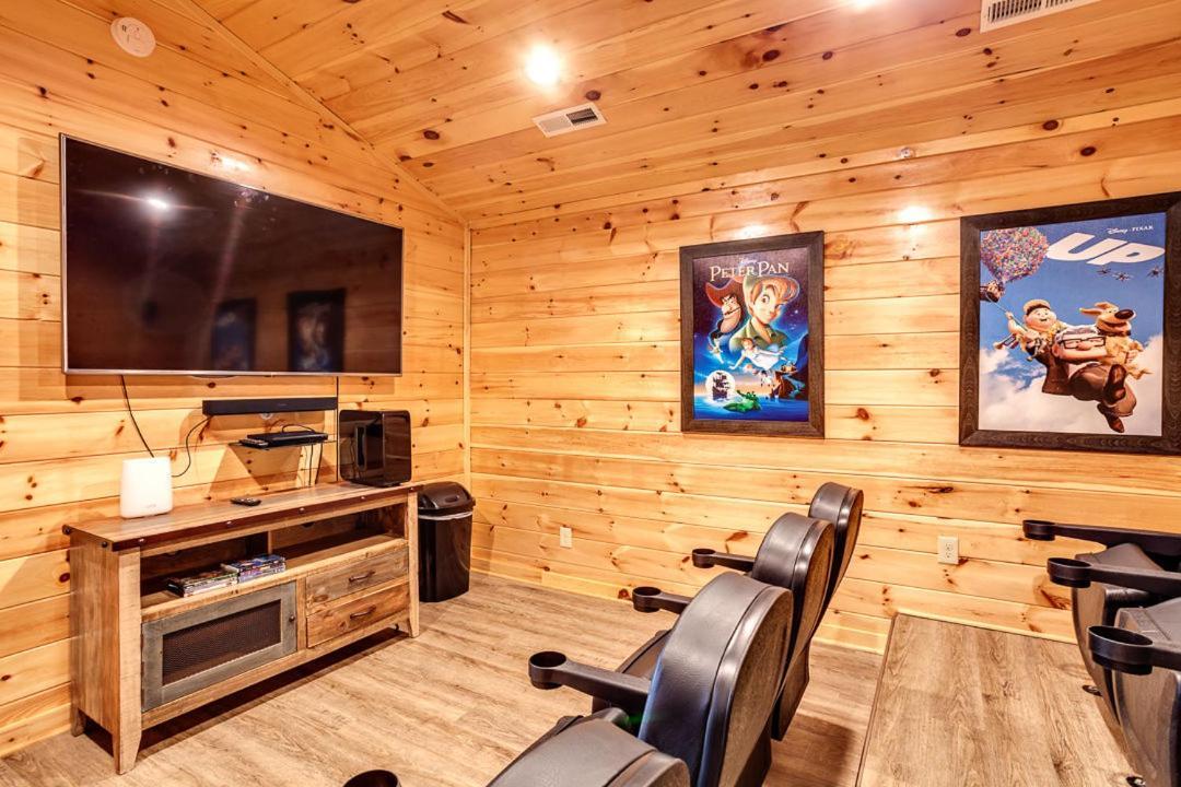 Gatlinburg Cabin With Private Hot Tub By Staycating Kültér fotó